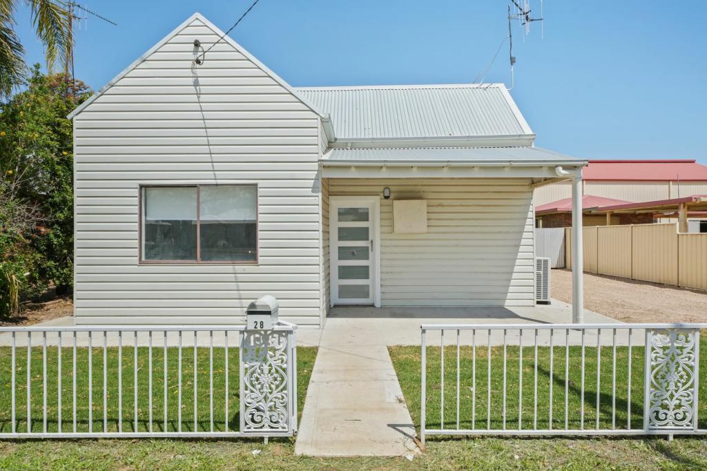 28 Ellengerah St, Narromine, NSW 2821