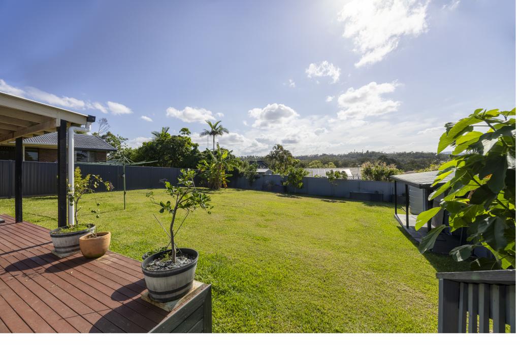 22 Ridgevale Dr, Helensvale, QLD 4212