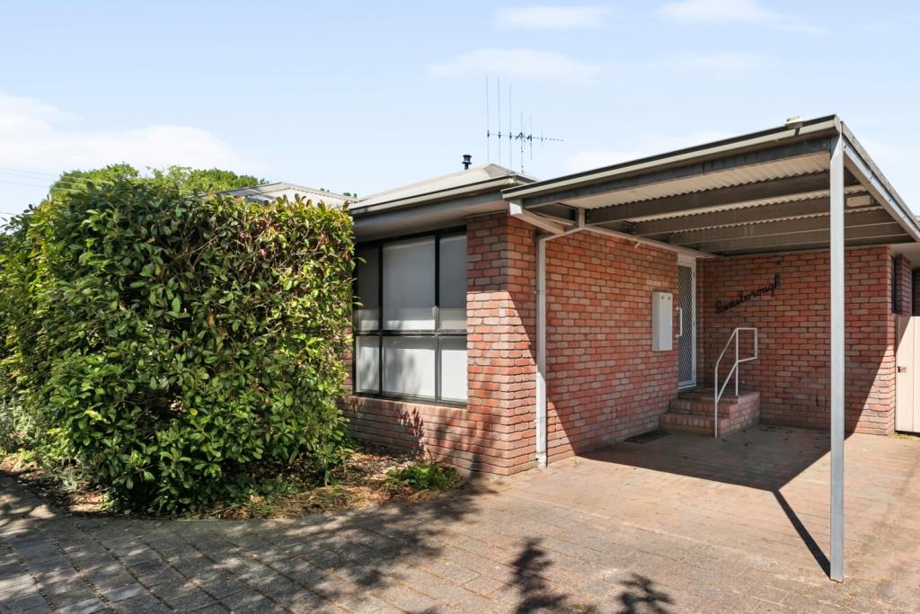 2/5 Bourke St, Kyneton, VIC 3444