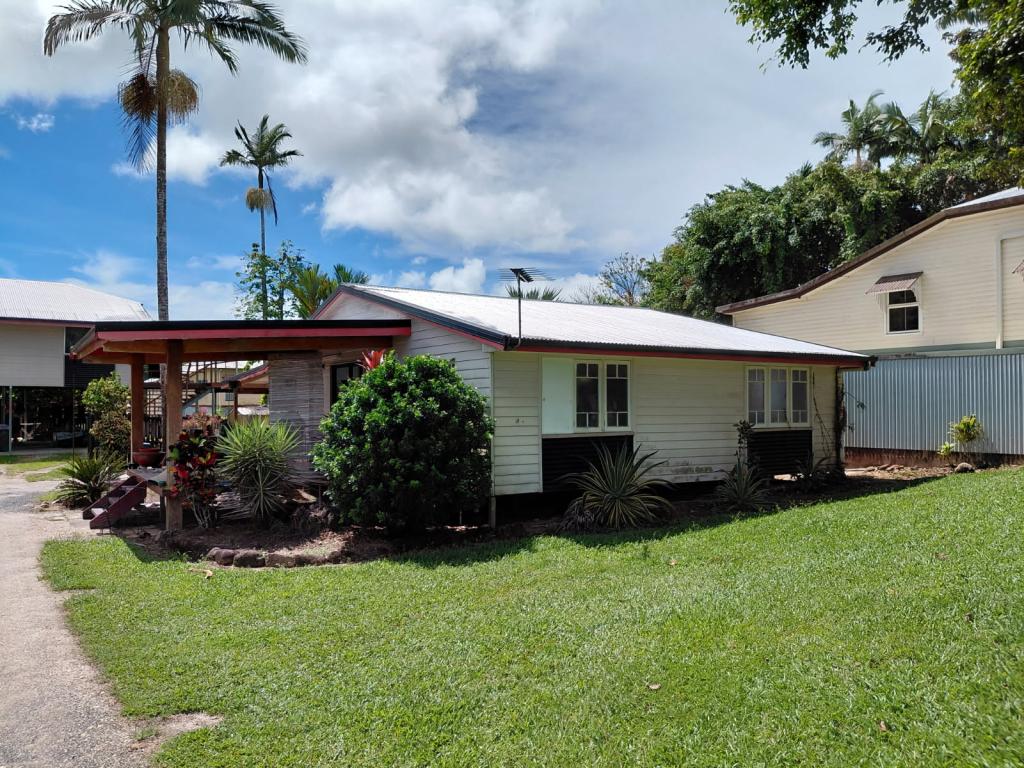 21b Ryan St, East Innisfail, QLD 4860