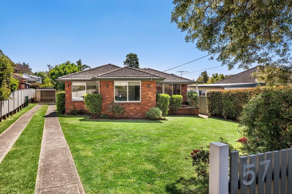 57 Wollybutt Rd, Engadine, NSW 2233