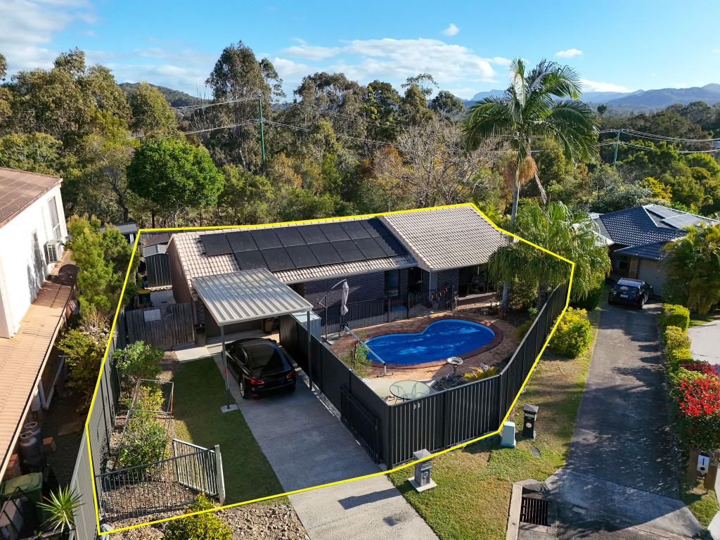 32 Zinnea St, Elanora, QLD 4221