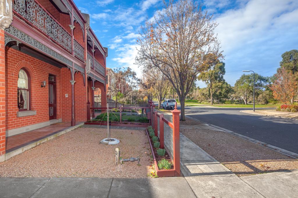 52 Betula Tce, Sunbury, VIC 3429