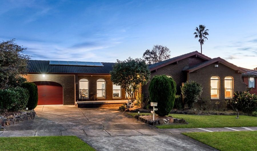 18 Winnipeg St, Seven Hills, NSW 2147