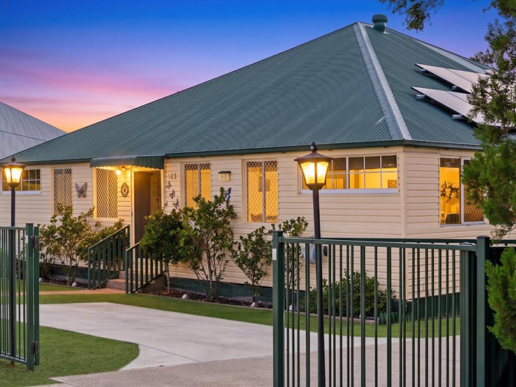 123 Pratten St, Warwick, QLD 4370