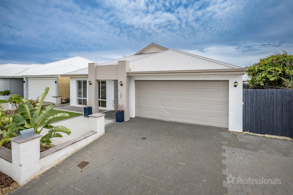 11 Mcclements Dr, Yanchep, WA 6035