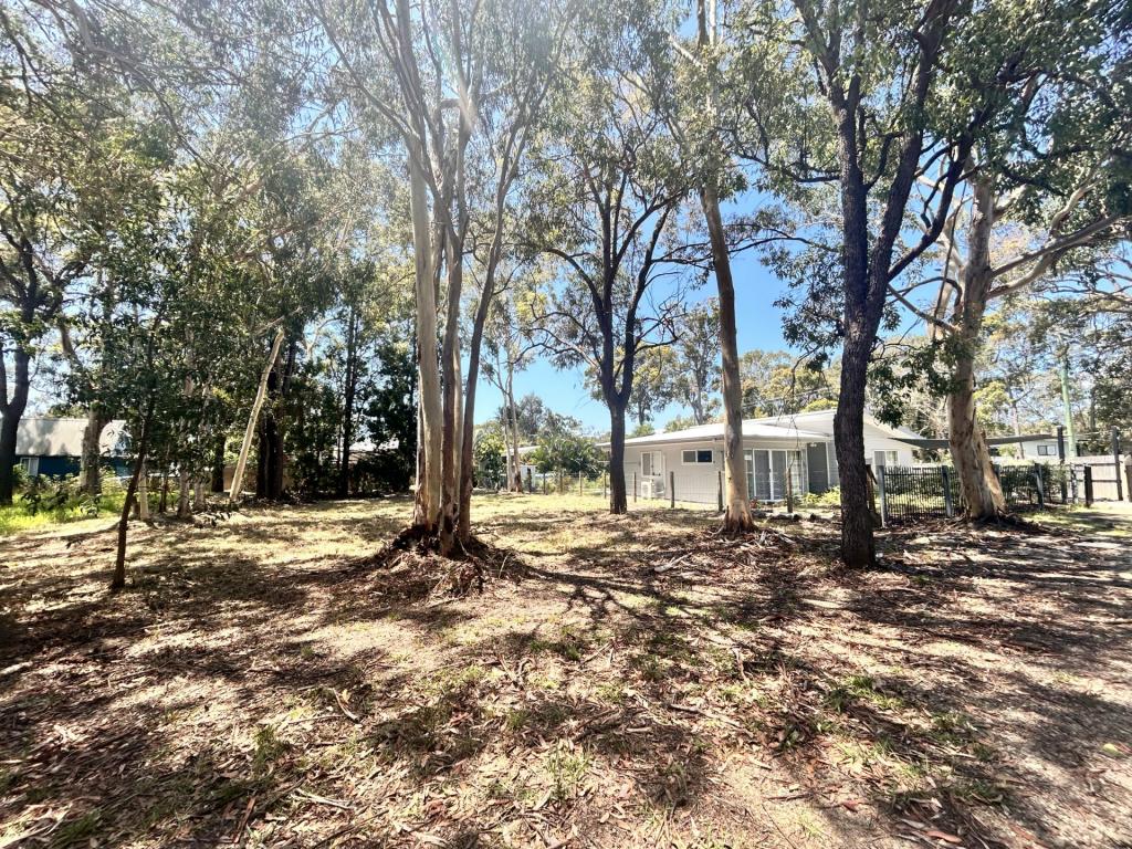 3 TINGARA ST, MACLEAY ISLAND, QLD 4184