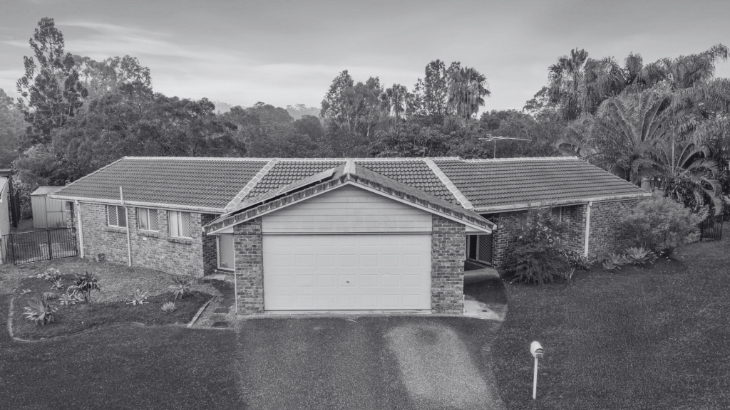 25 Mewing Ct, Windaroo, QLD 4207