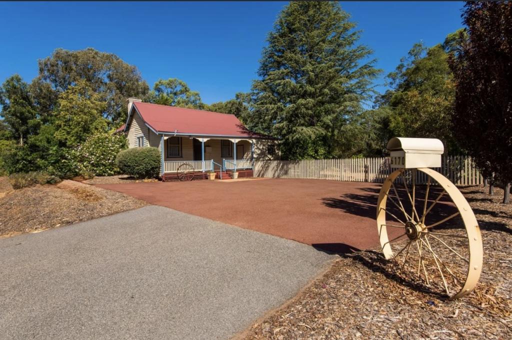 6170 Great Eastern Hwy, Mundaring, WA 6073
