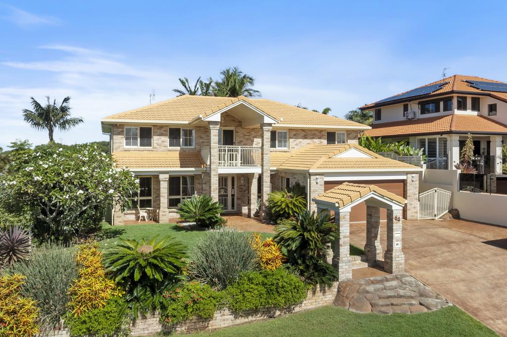 64 Lochlomond Dr, Banora Point, NSW 2486