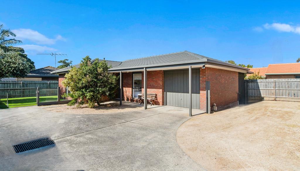 2/3 Arthur St, Hastings, VIC 3915