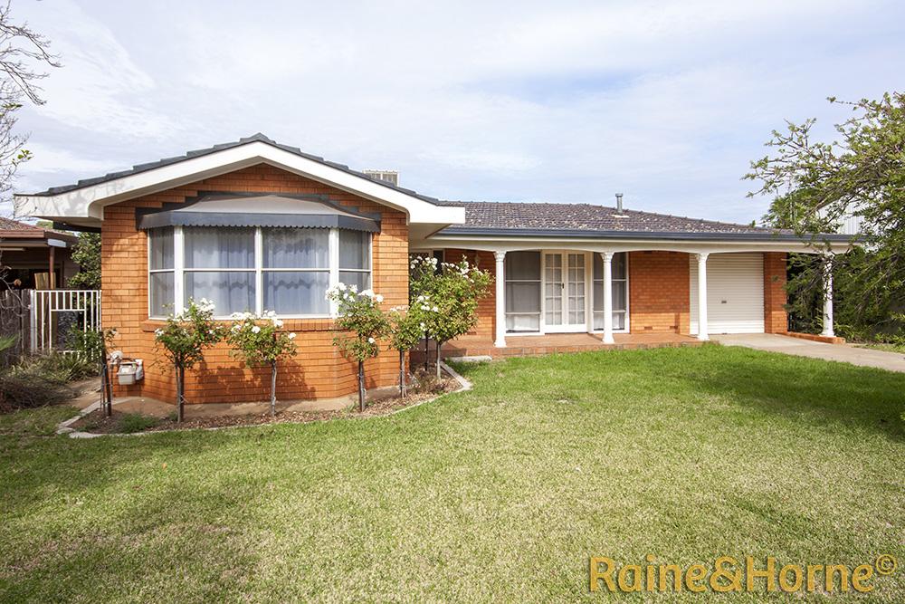 3 EMERALD ST, DUBBO, NSW 2830
