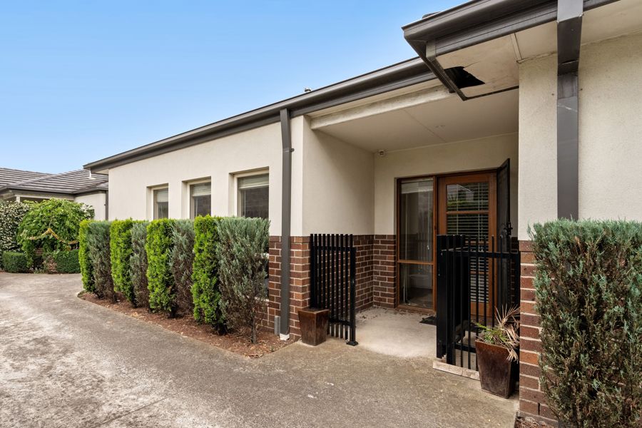 2/27 Birch Ave, Tullamarine, VIC 3043