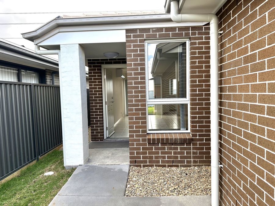 3a Acre St, Oran Park, NSW 2570