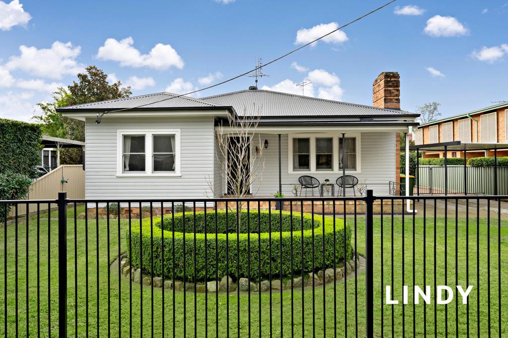 22 Elizabeth St, Singleton, NSW 2330