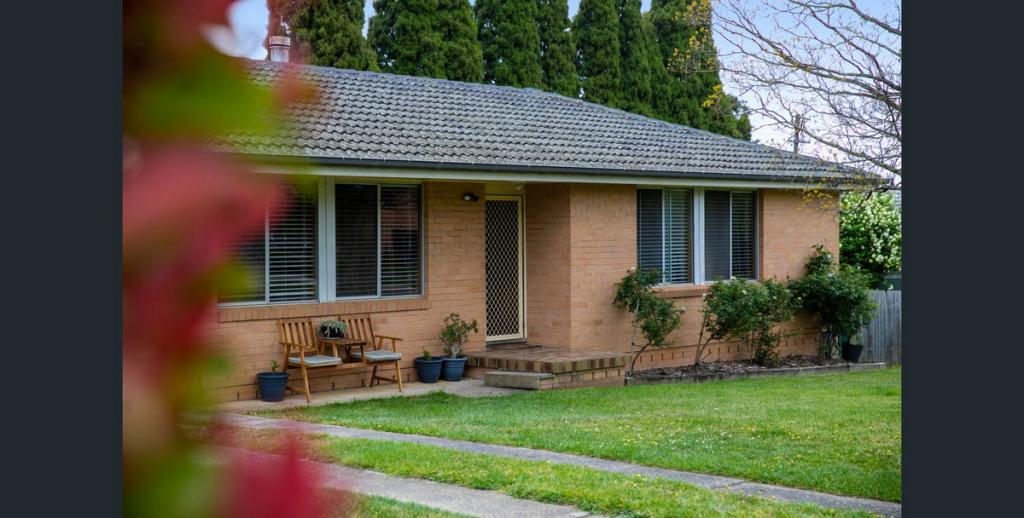 1 Ball St, Moss Vale, NSW 2577