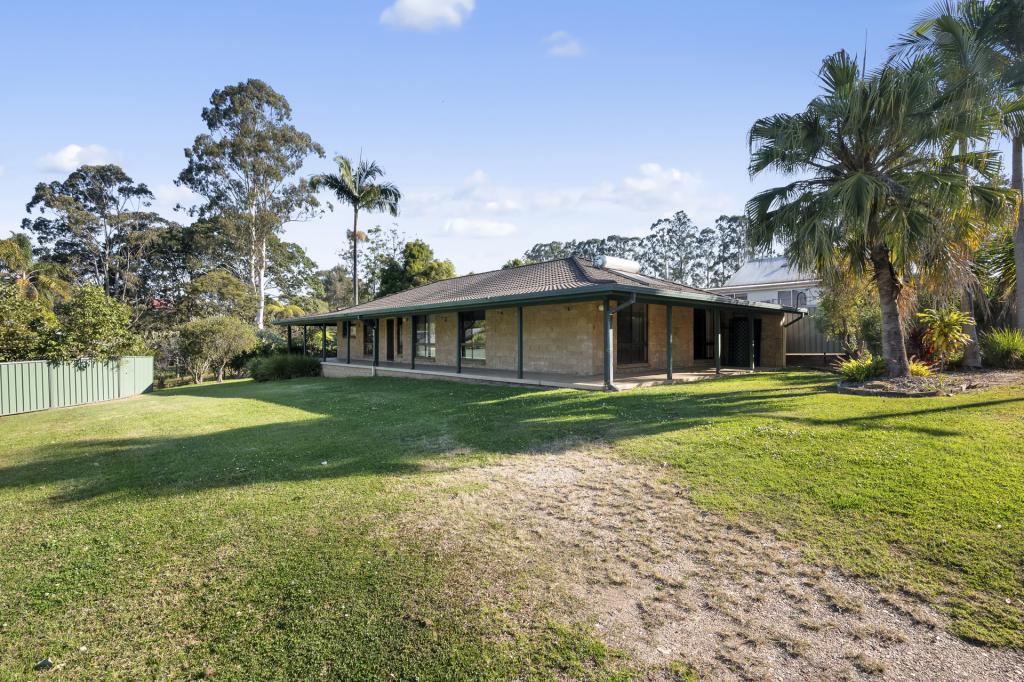 6 WEIR ST, NANA GLEN, NSW 2450