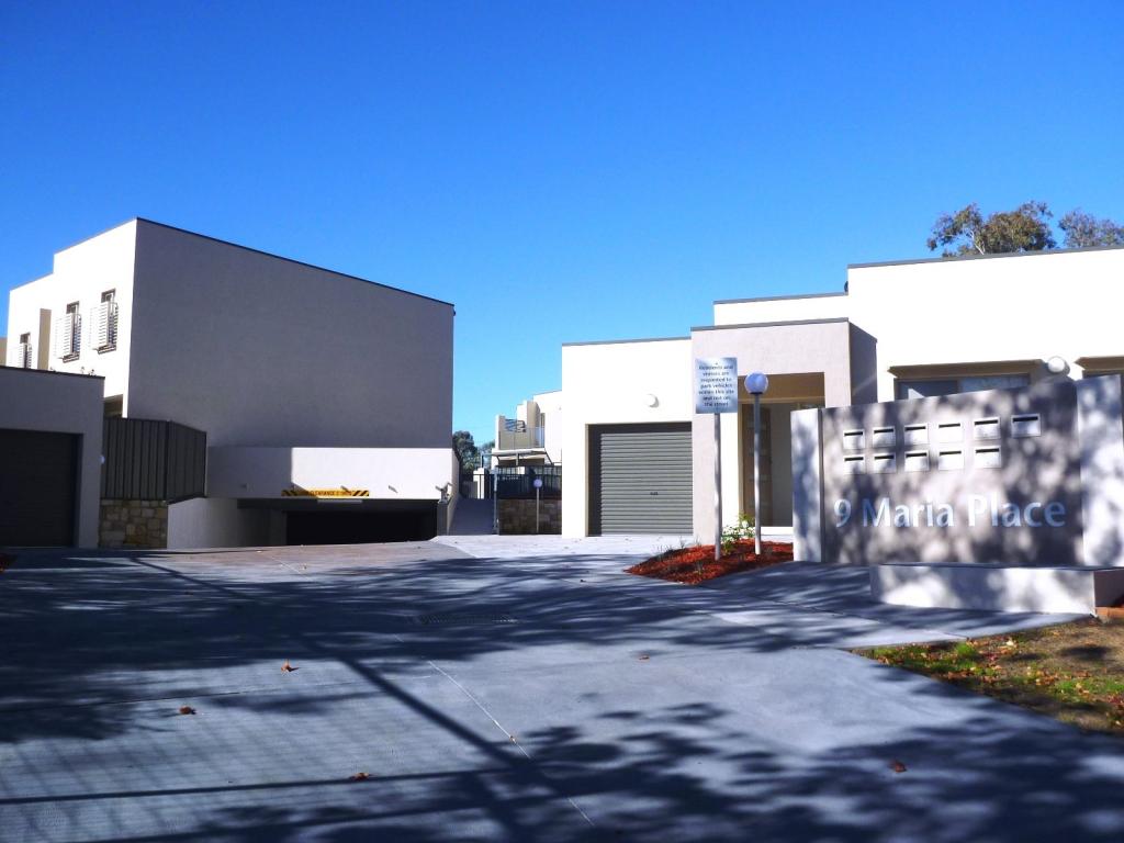 8/9 Maria Pl, Lyons, ACT 2606