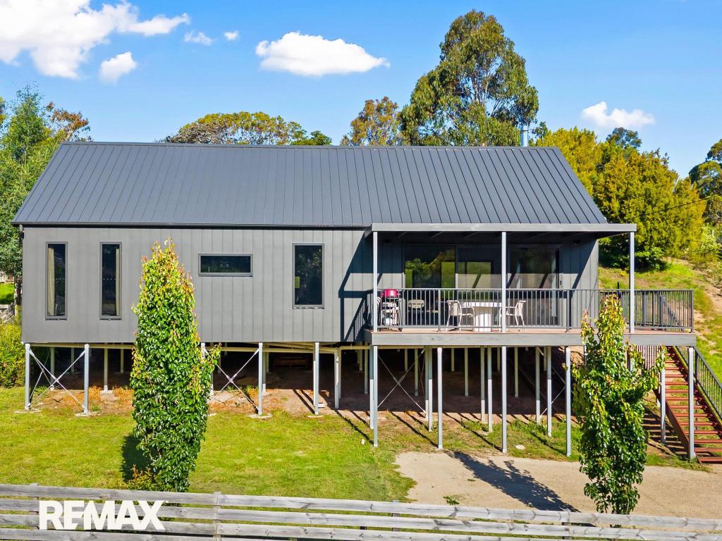 30 Wood St, Metung, VIC 3904