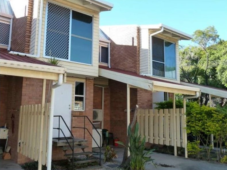 2/12 EAST GORDON ST, EAST MACKAY, QLD 4740