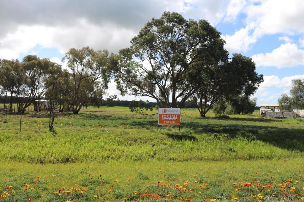 21 Gunyah Flat Rd, Charlton, VIC 3525