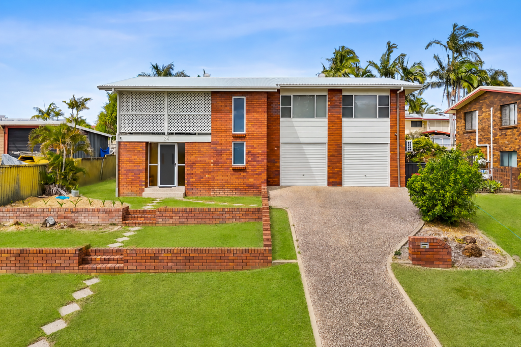 24 Brazil St, Norman Gardens, QLD 4701