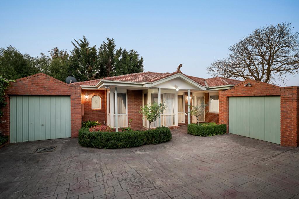 2/15 Illuka Cres, Mount Waverley, VIC 3149