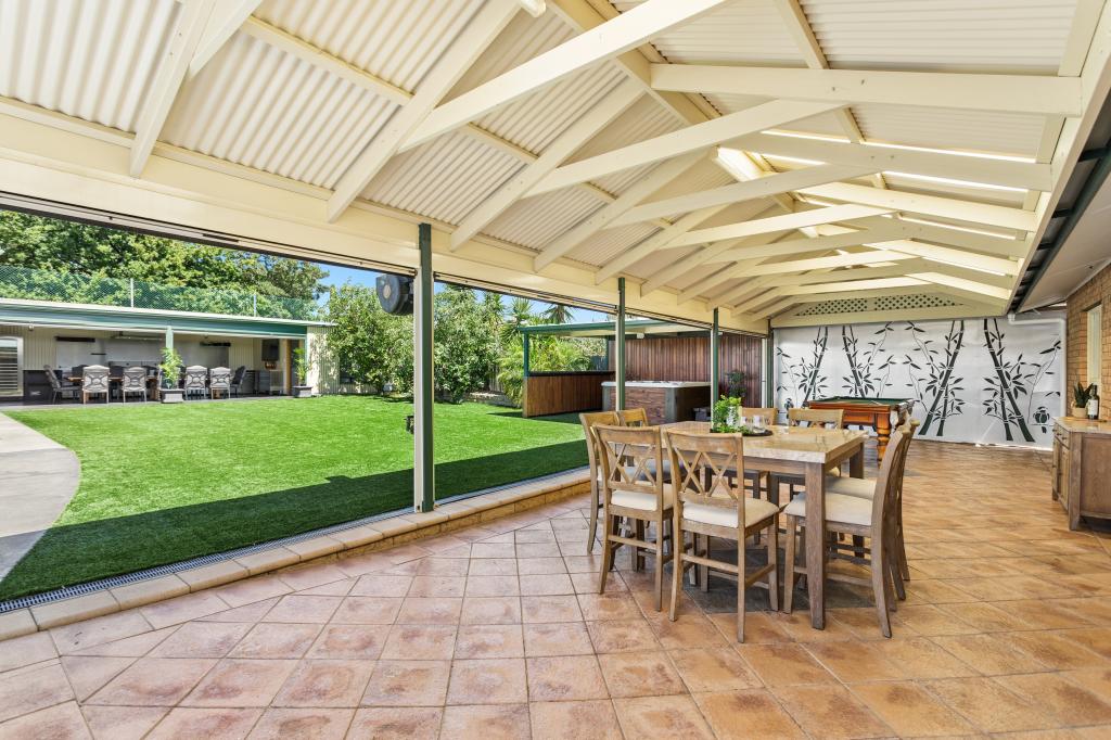 422 Beach Rd, Hackham West, SA 5163