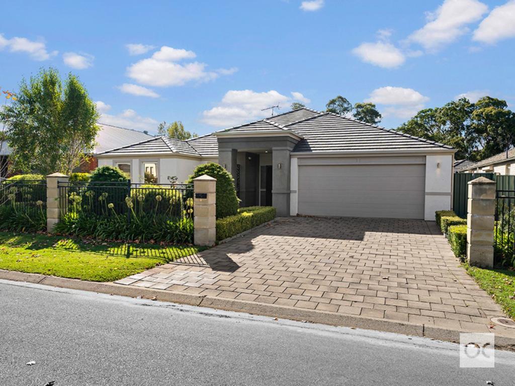 3 BARTON CCT, MOUNT BARKER, SA 5251