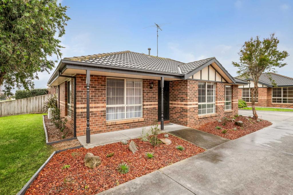 1/37 Oakwood Cres, Waurn Ponds, VIC 3216