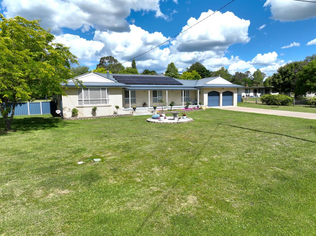 9 Grey St, Glen Innes, NSW 2370