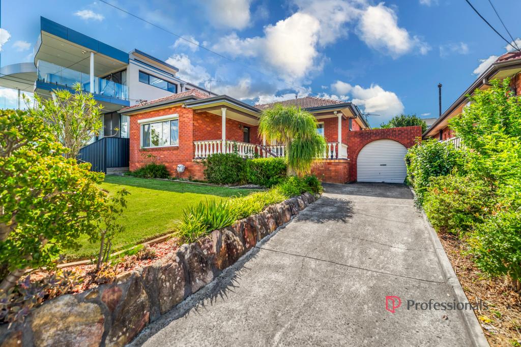 7 Burton Ave, Chester Hill, NSW 2162