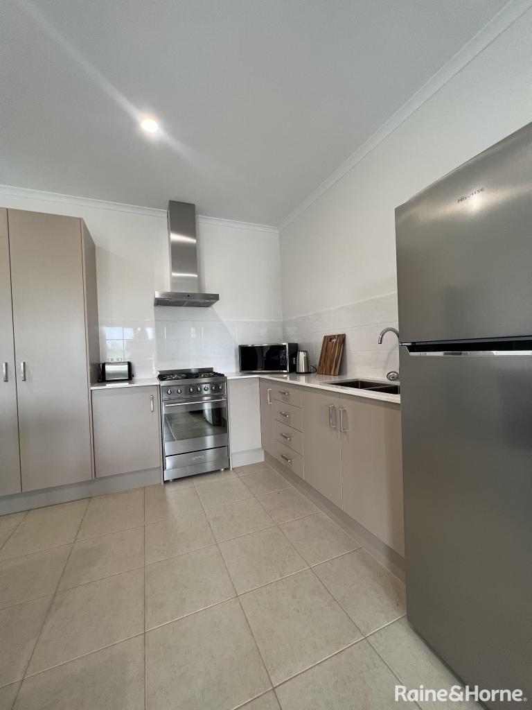 2/437 Germantown Rd, Two Wells, SA 5501