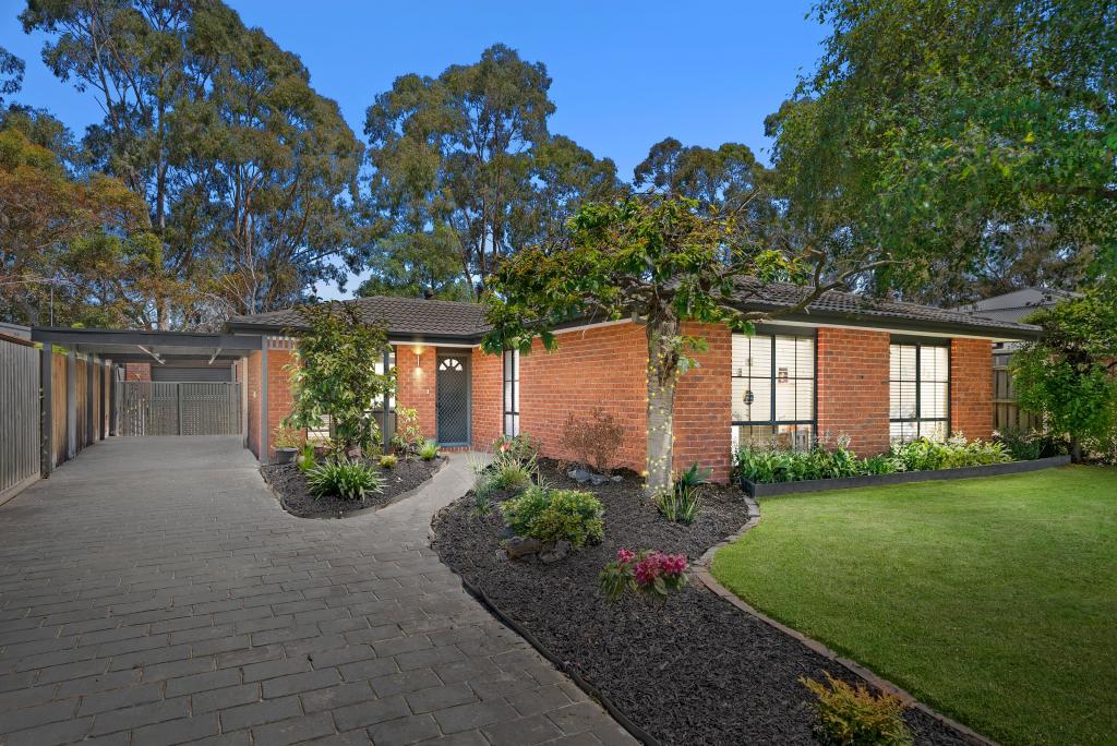 185 Windermere Dr, Ferntree Gully, VIC 3156