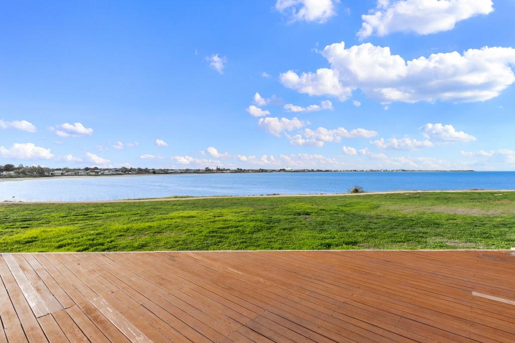 8 Beach Rd, Coobowie, SA 5583