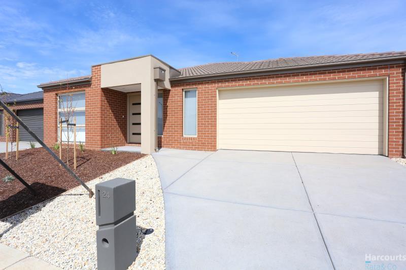 24 Herridge St, Mickleham, VIC 3064