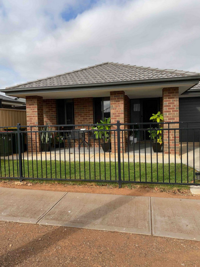 29 Chapman Rd, Smithfield Plains, SA 5114