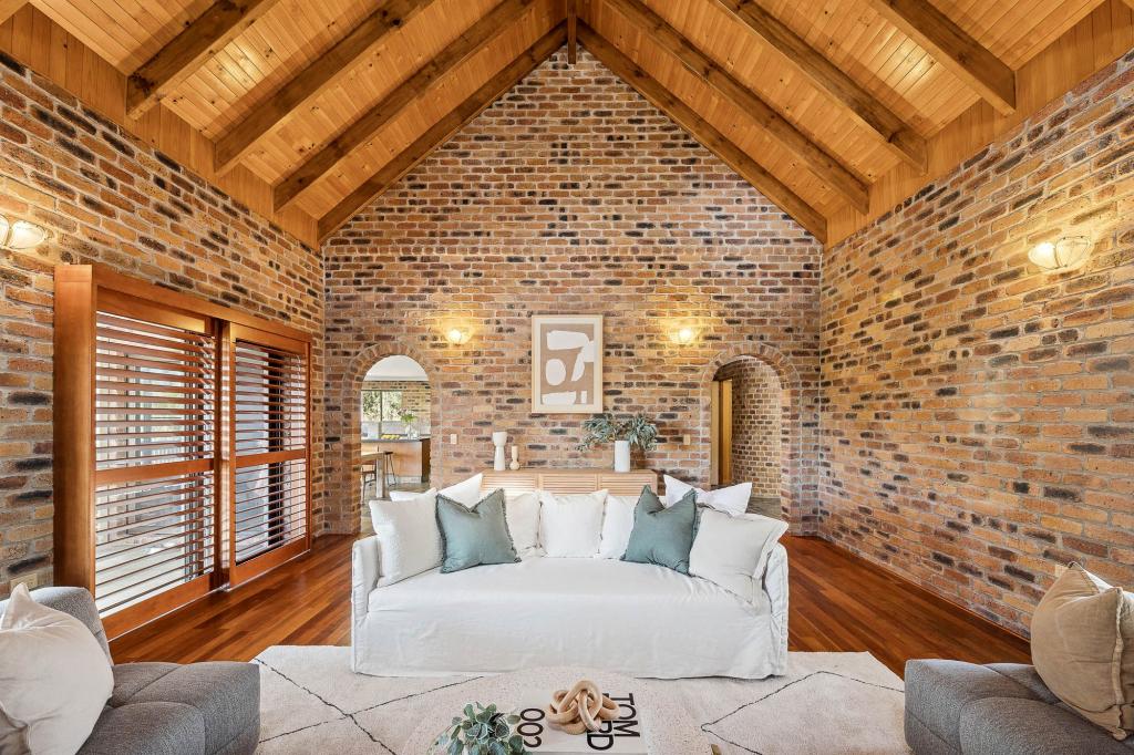 19 Seraya Ct, Closeburn, QLD 4520