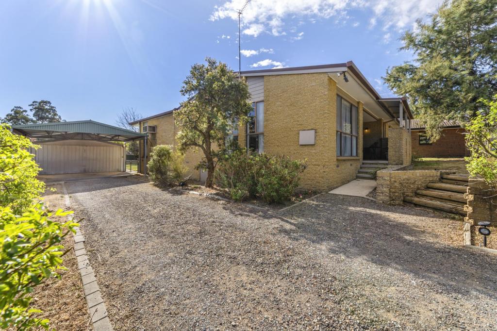 5 SAMSON PL, KAMBAH, ACT 2902