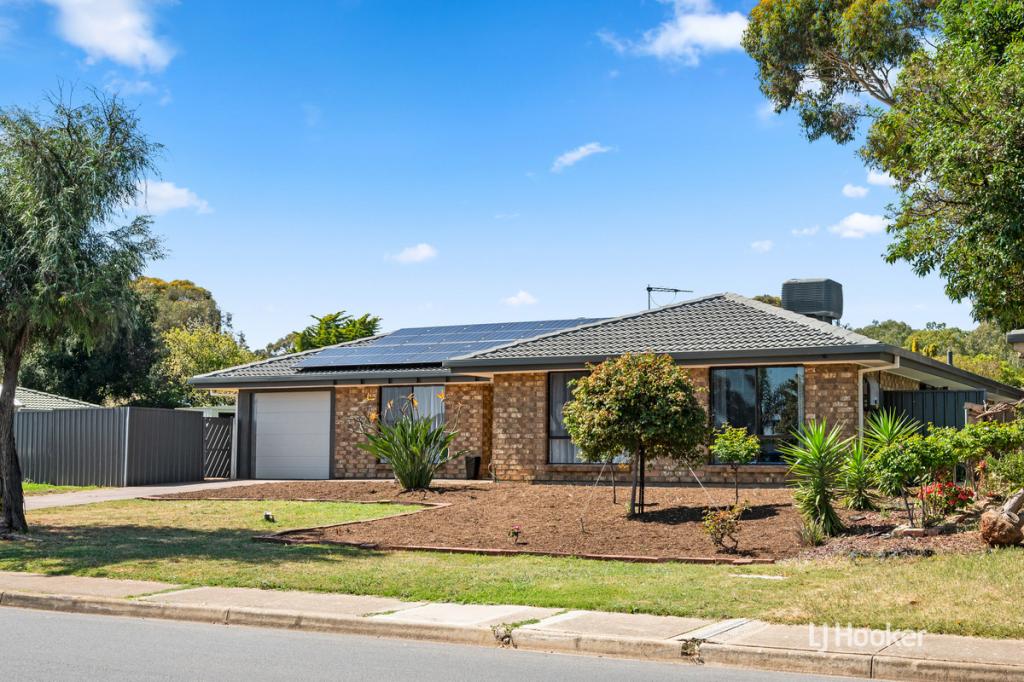 4 Henryk Dr, Hillbank, SA 5112