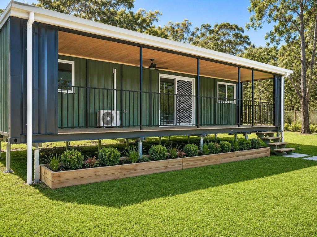 49 Tahlin Dr, Russell Island, QLD 4184