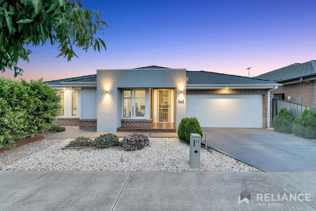 25 Bakewell Cres, Truganina, VIC 3029