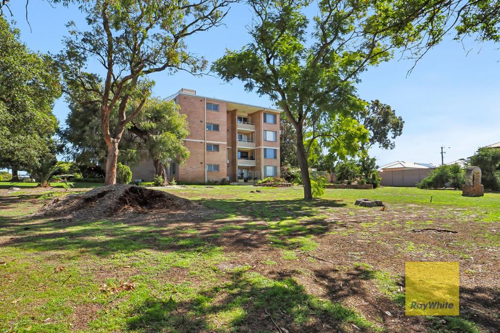 2/71 GOLF VIEW ST, YOKINE, WA 6060
