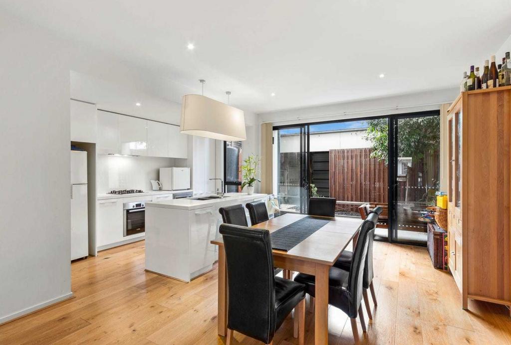 19 Primrose Ave, Cheltenham, VIC 3192