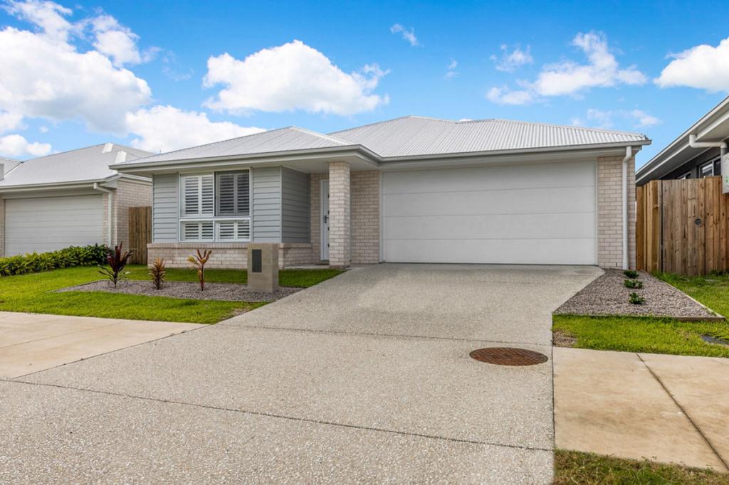 31 Tamborine Cres, Banya, QLD 4551