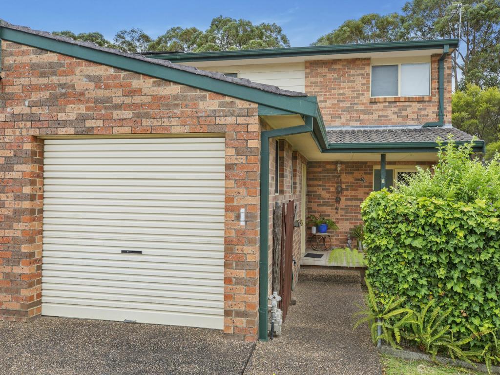 1/8 Lonsdale Cl, Lake Haven, NSW 2263