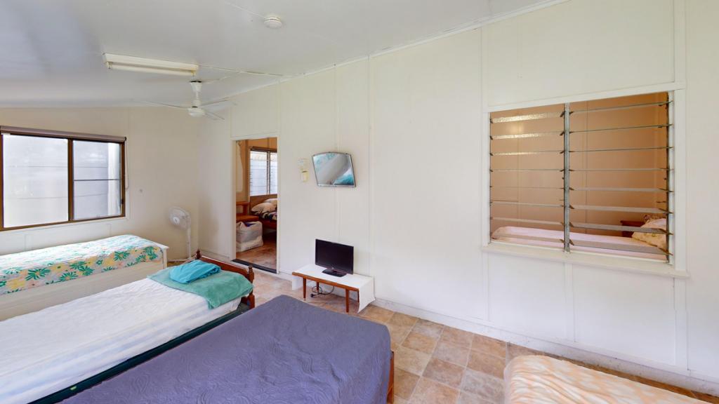 36 Prince Charles Ave, Seaforth, QLD 4741