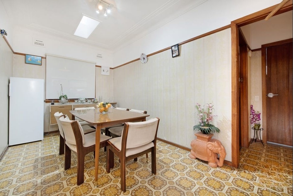 1 BEDFORD RD, BLACKTOWN, NSW 2148