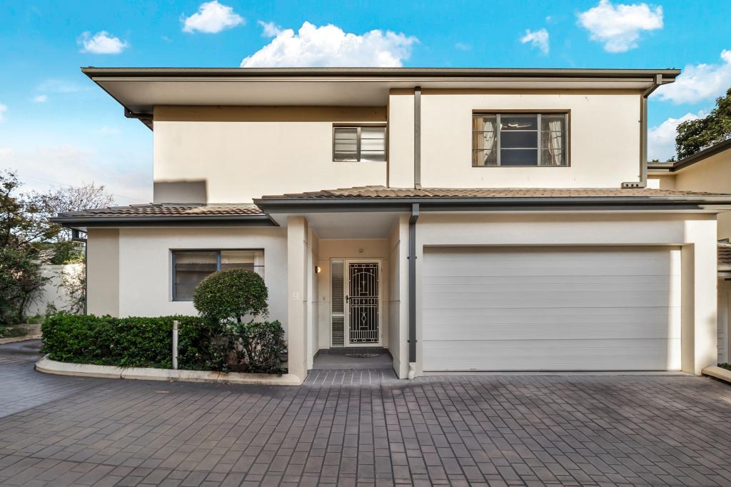 9/3 Christopher St, Baulkham Hills, NSW 2153