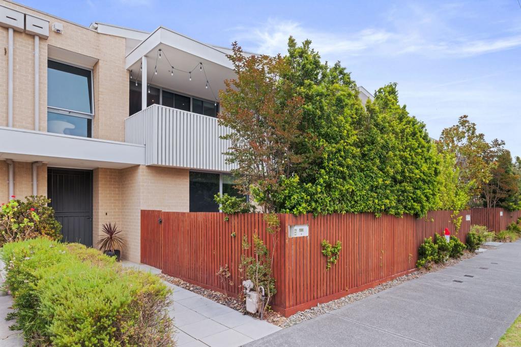 112 OAK AVE, MENTONE, VIC 3194